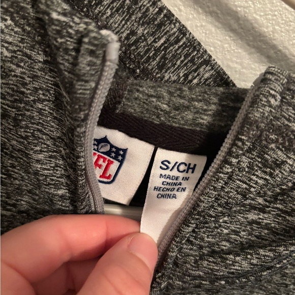 Jacket - Picture 2 of 3